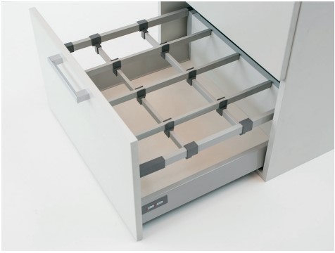 CONECTOR LATERAL PLASTICO GRIS