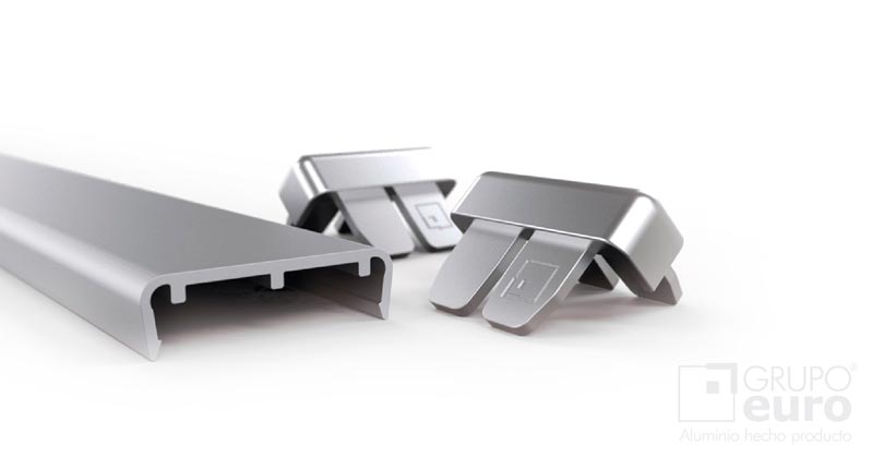 ESQUINERO BRILLANTE PARA TAPACANTO EB15 15mm