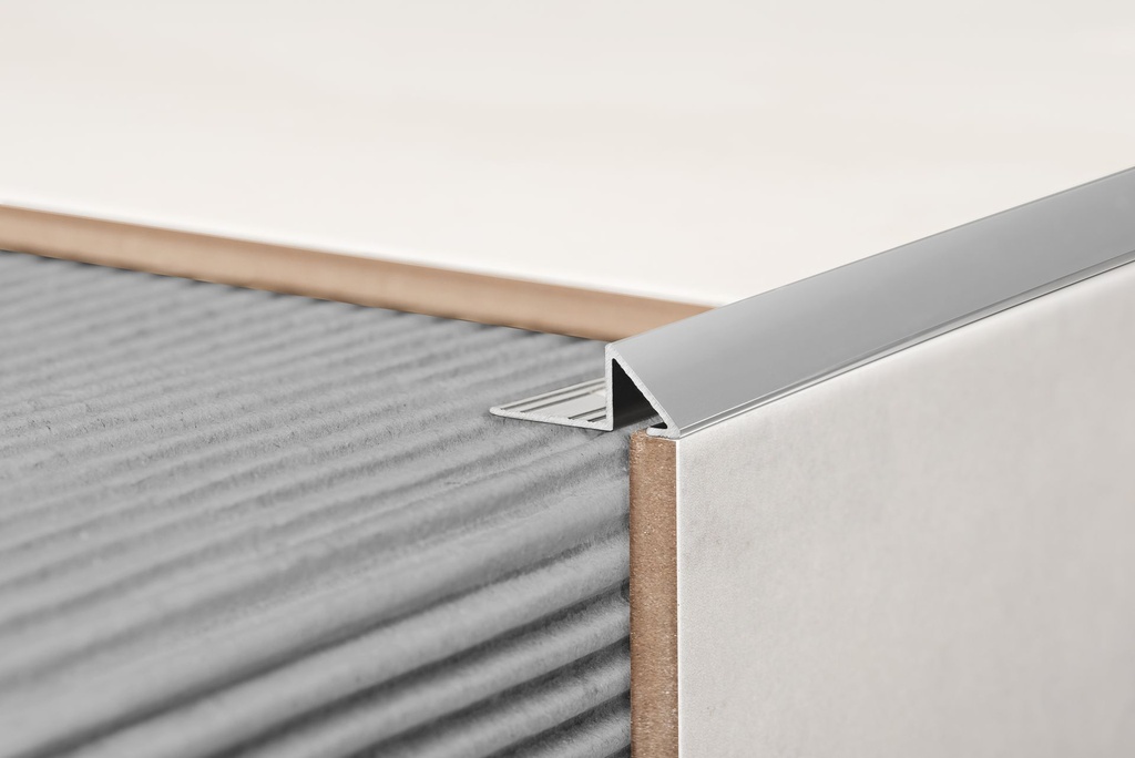 GUARDACANTO PRISMA 10mm x 2.5m ALUMINIO CROMO MATE