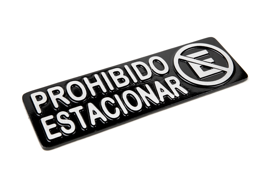 PLACA PROHIBIDO ESTACIONAR NEGRA x 1u.