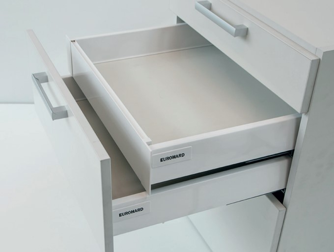 SOPORTE PLASTICO DELANTERO 84mm BLANCO